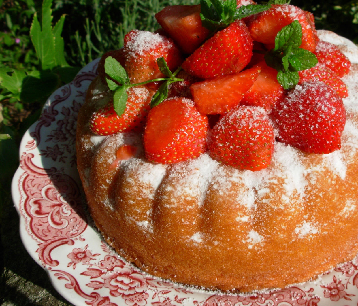 Strawberry Pound Cake